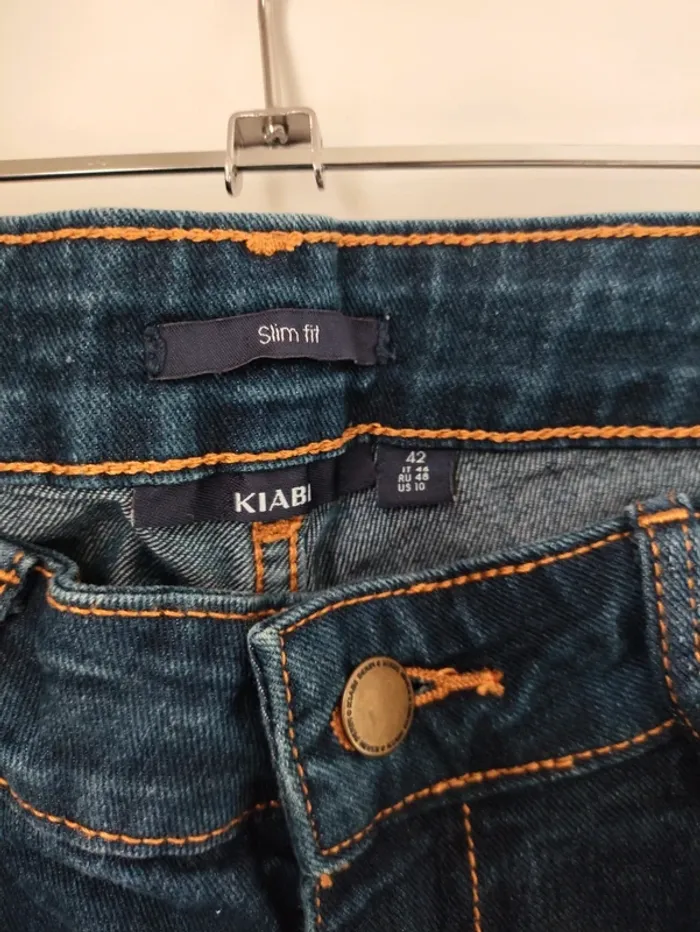 Jean pantacourt slim fit Kiabi – T42 – jamais mis Kiabi – Taille 42 - photo numéro 3