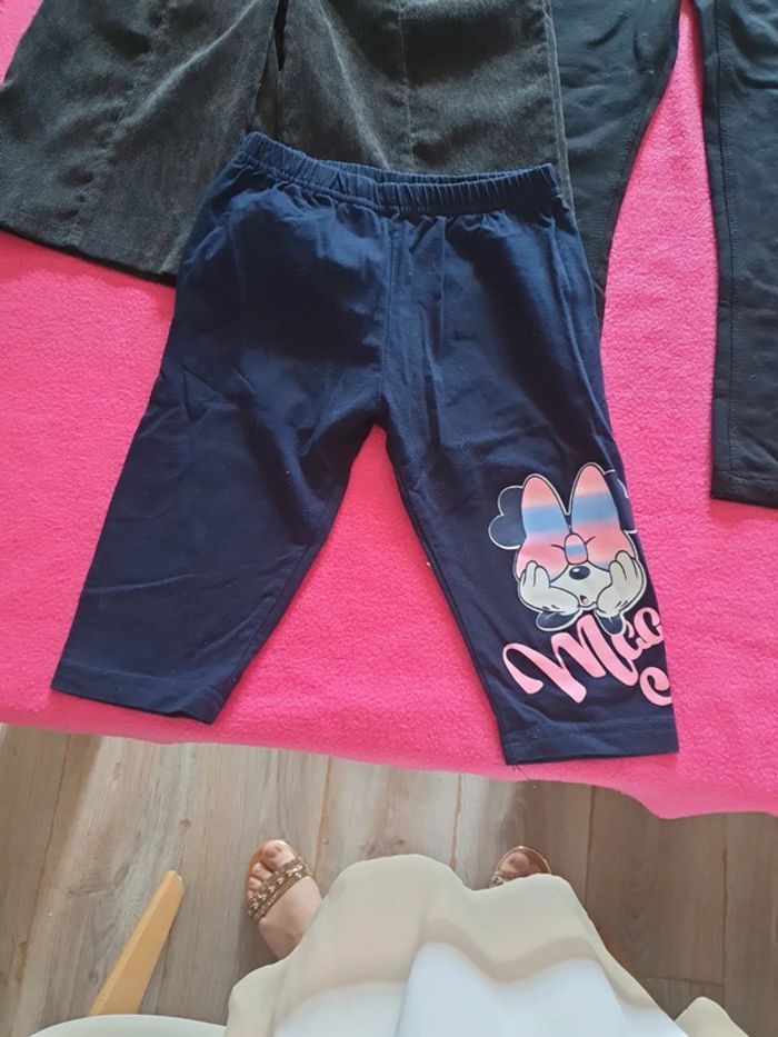 Lot deux pantacourt et un pantalon - photo numéro 2