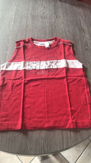 Décathlon by domyos t shirt taille 6 ans