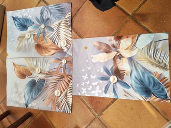 Décoration murale florale 3 feuilles type papier peint