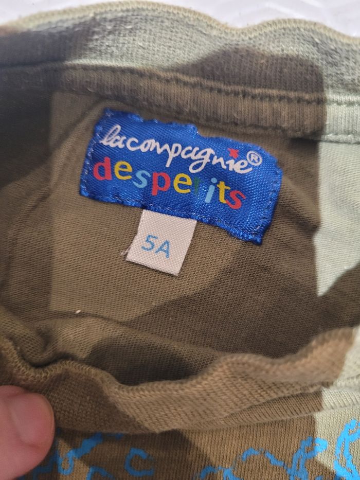 T-shirt 5 ans - photo numéro 4