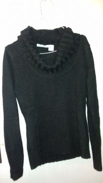 Pull noir cols roulé Taille 38/40
