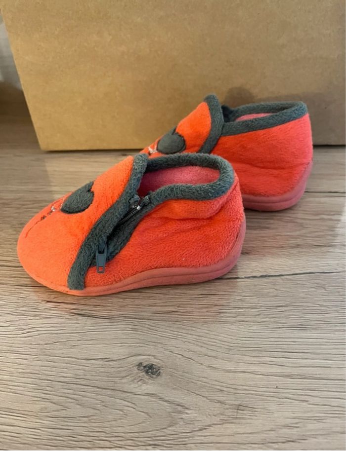 Pantoufles cœur fille - photo numéro 2