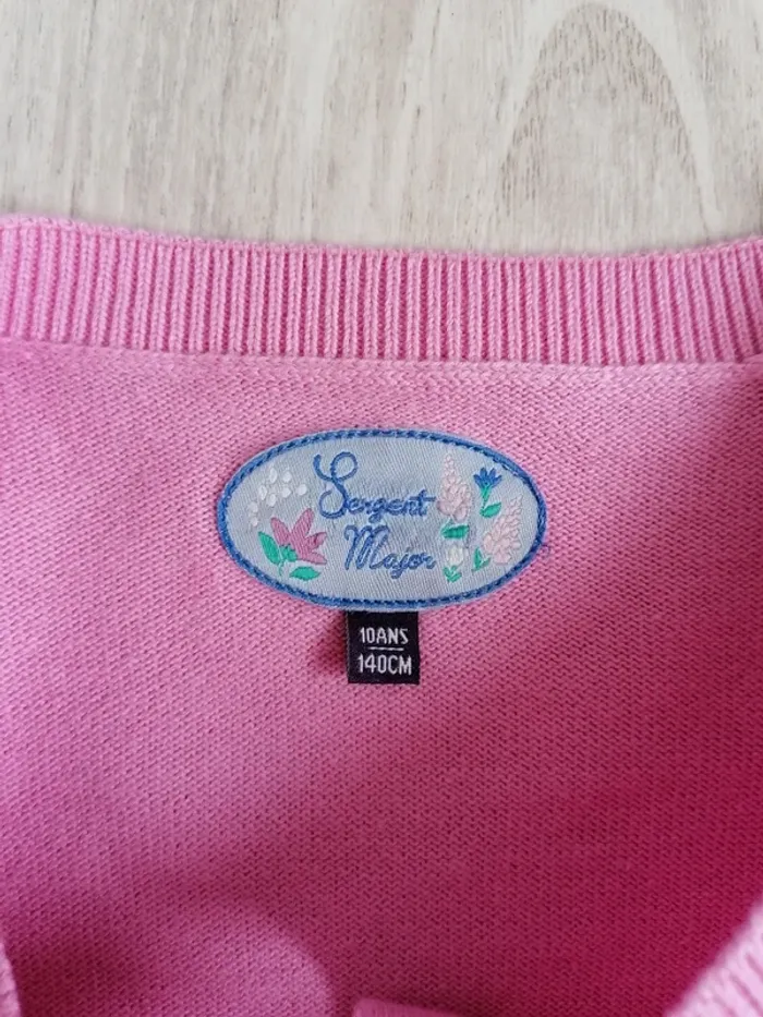 Ensemble Sergent Major le papillon et la grenouille
Gilet 10 ans Robe reversible 11 ans - photo numéro 3
