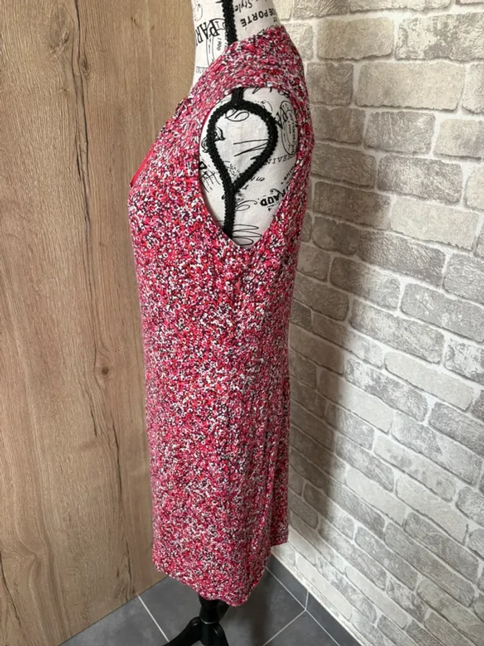 Robe élégante fleurie taille 42 - photo numéro 2