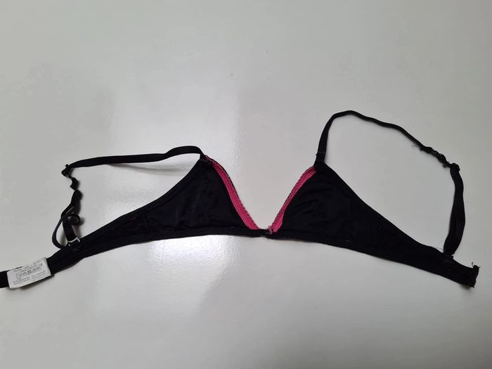 Soutien gorge - photo numéro 3