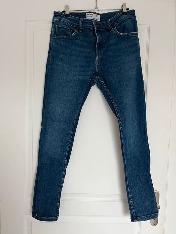 Lot 4 jeans skinny homme Bershka W31 - FR40 très bon état - photo numéro 12