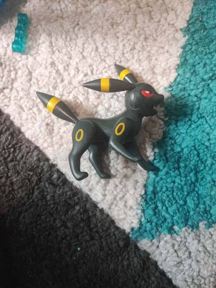 Figurine Pokemon Jouet 8 cm Umbreon Noctali – Pokemon Figure