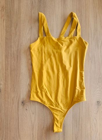 Body jaune ocre, taille 36, Bikbok