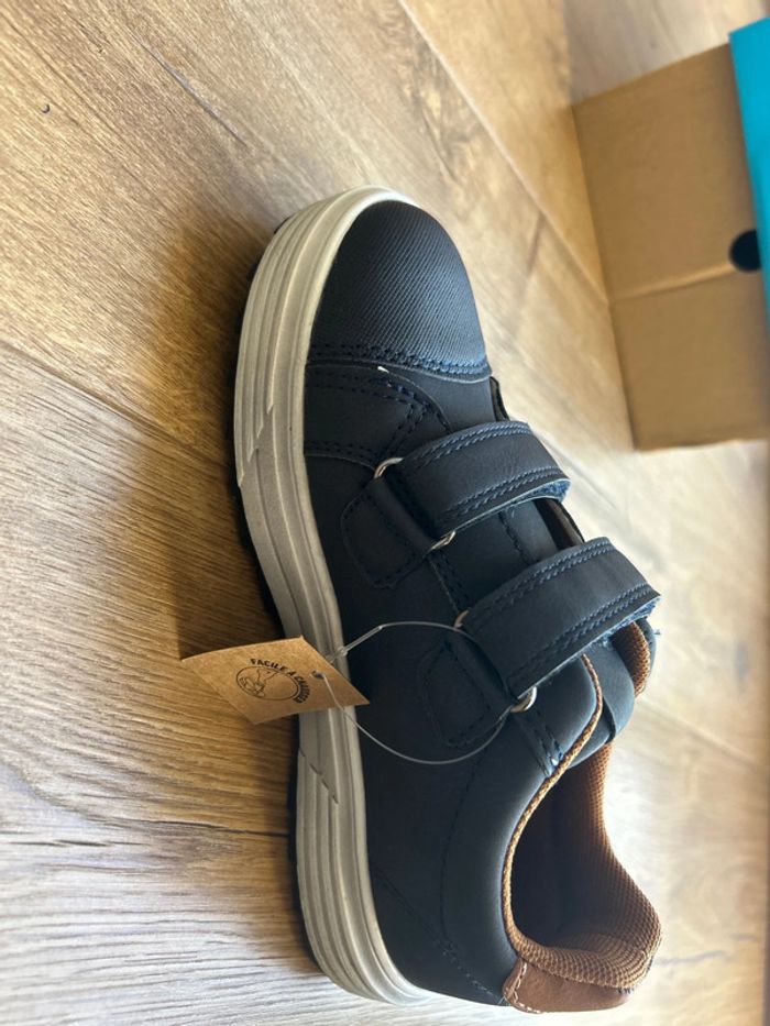 Basket neuve taille 31 - photo numéro 5