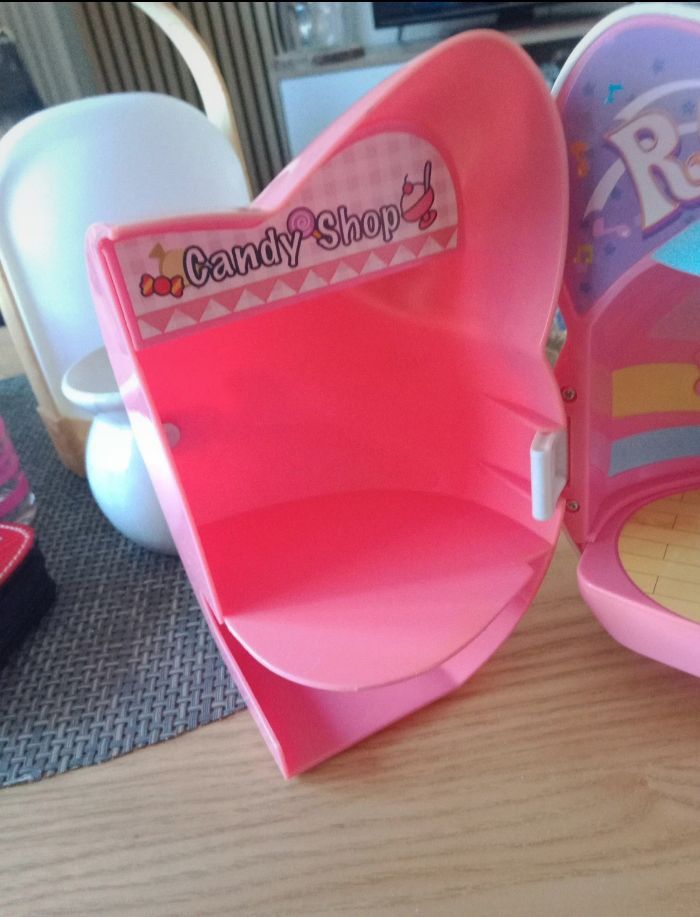 La discothèque de Hello Kitty - photo numéro 5