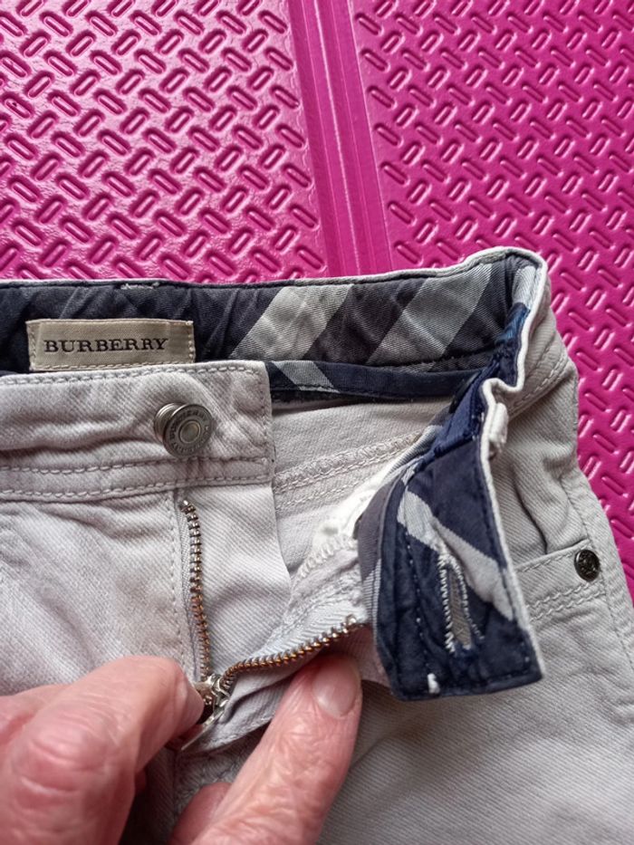 Jean neuf - photo numéro 5