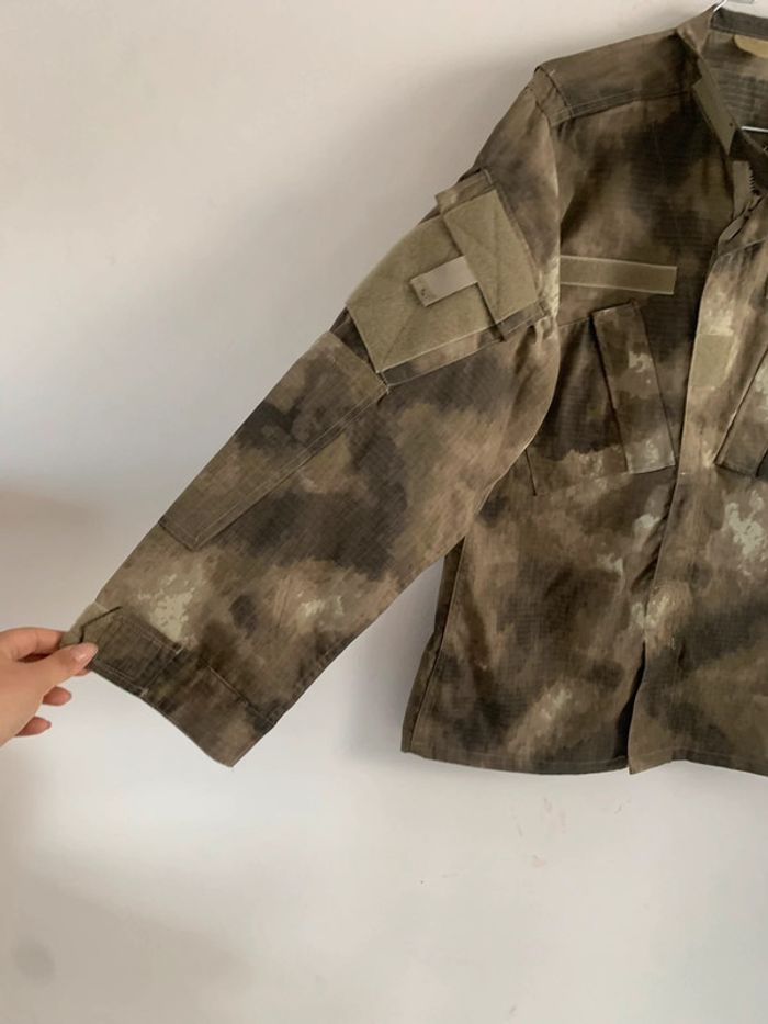 Veste camouflage militaire - photo numéro 2