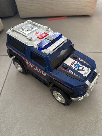 Grosse voiture de police – Bon état