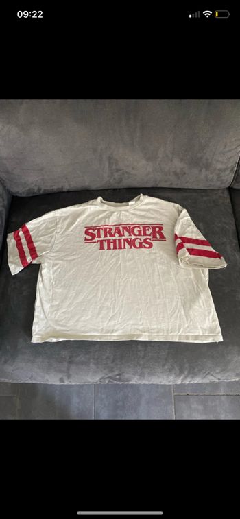 TEE shirt court
