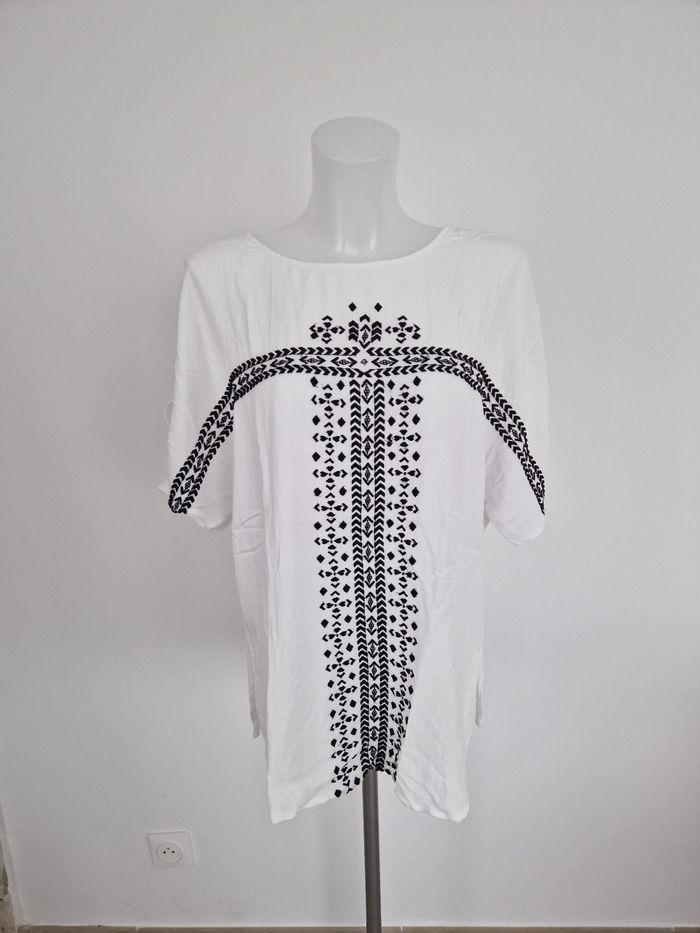 Tunique blanche a motif noir Promod