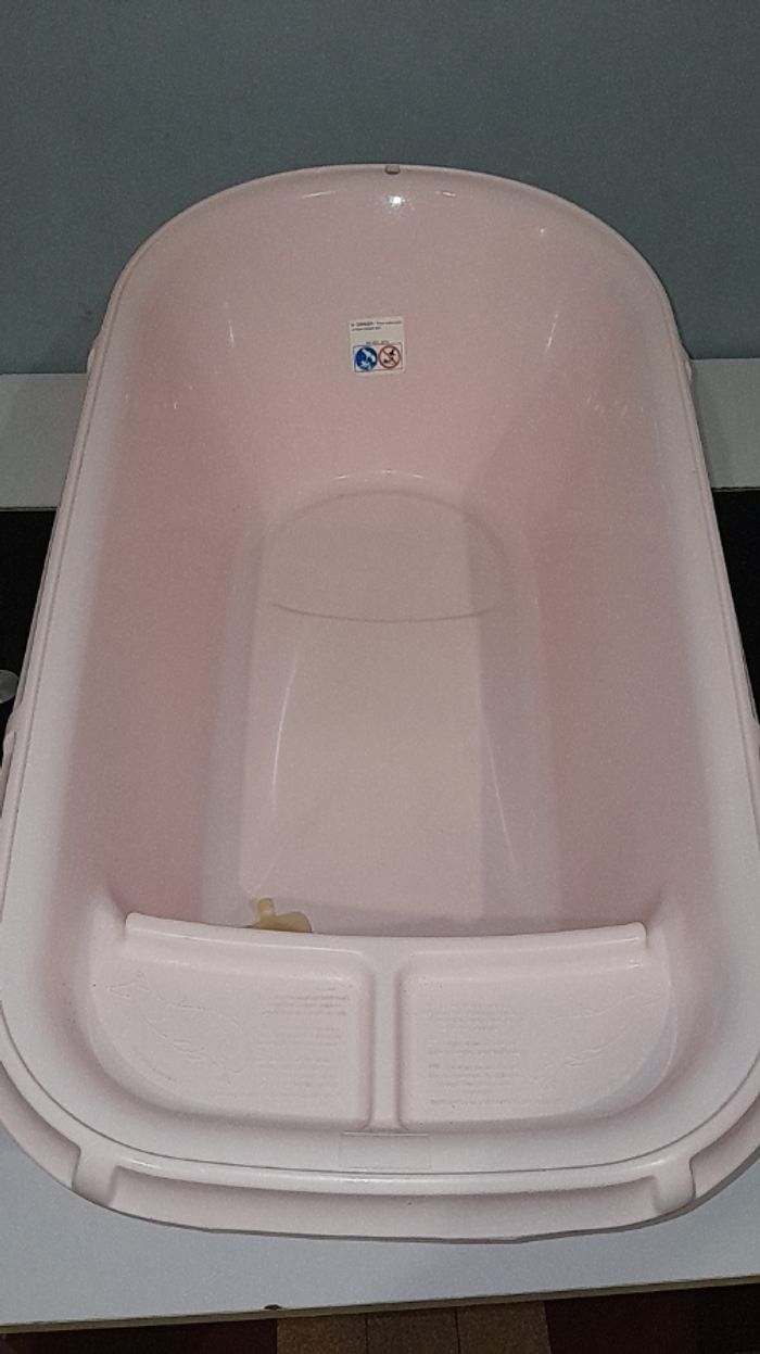Baignoire bébé rose