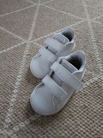 Baskets blanches scratch - Adidas - 19