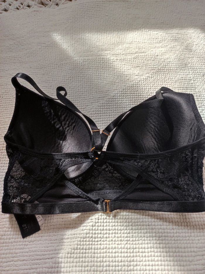 Soutien gorge noir dentelle - photo numéro 4