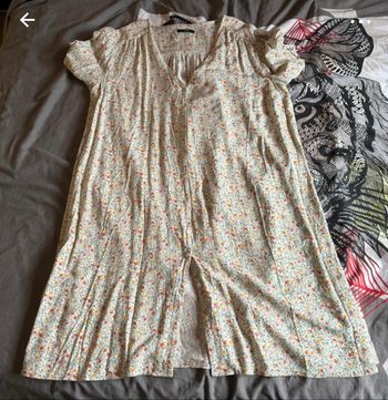 Robe d’été à bouton
