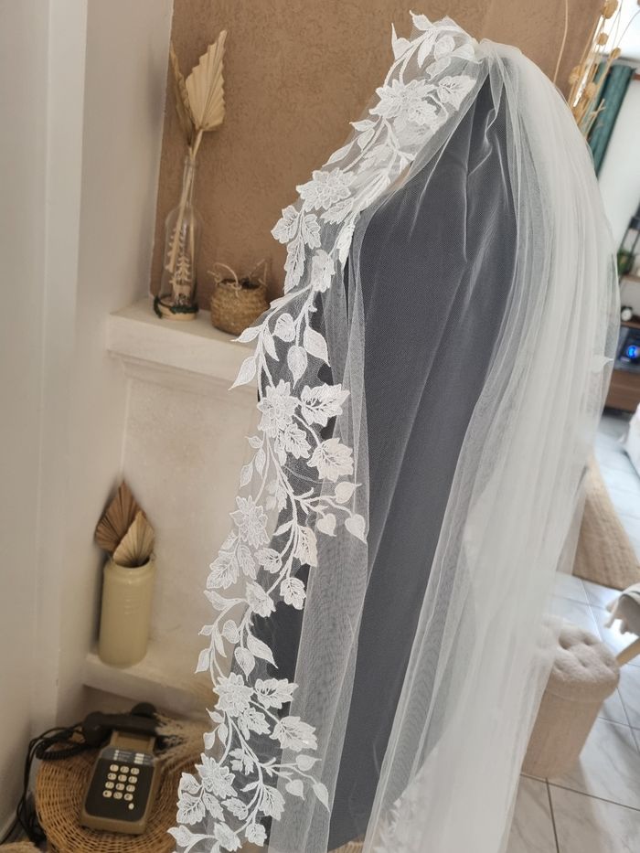 Voile mariée en dentelle - photo numéro 5