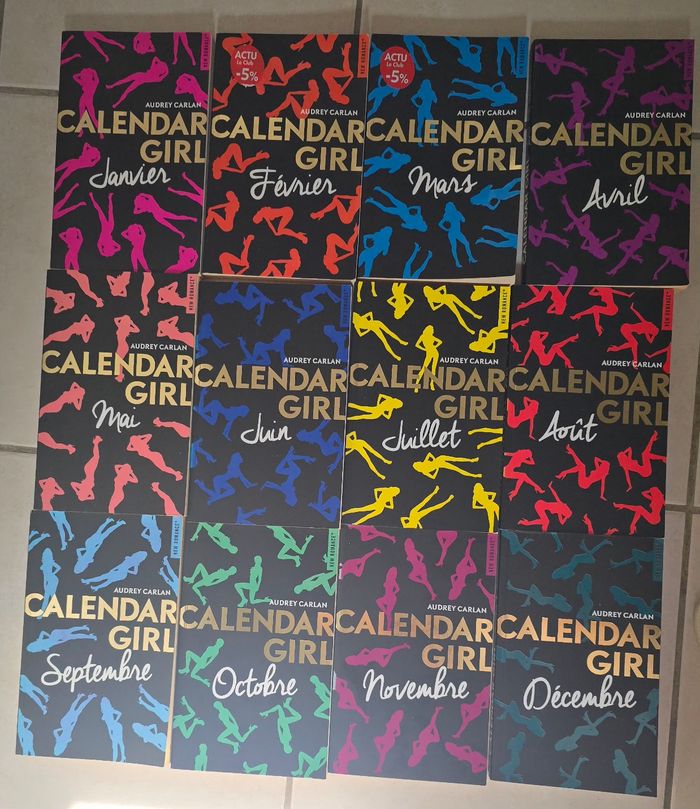 Lot de 12 calendrier girl new romance de janvier à  décembre en très bon état