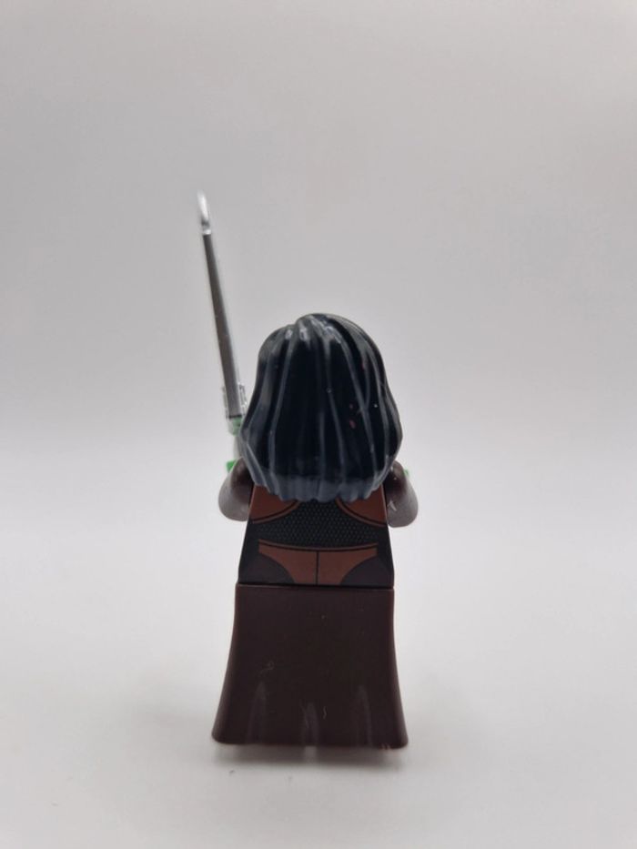 Figurine type lego Gamora les gardiens de la galaxie Marvel - photo numéro 3