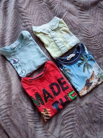 Lot de 4 t-shirt manches courtes 2 ans