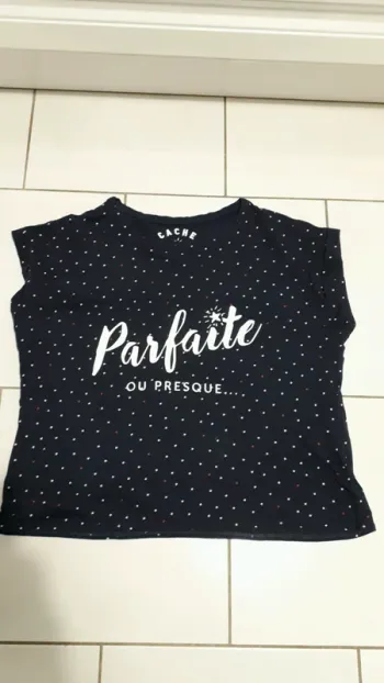 Tee-shirt""cache cache""taille 2