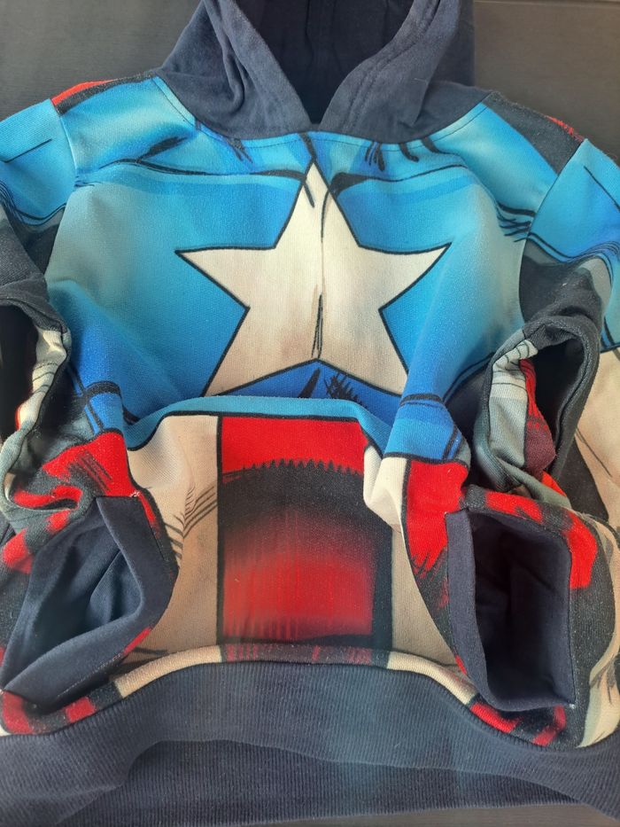 Sweat à capuche "Avengers" - photo numéro 4