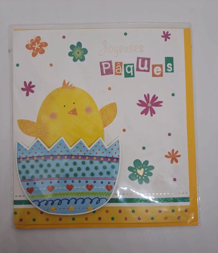 Carte postale 3D avec son enveloppe.
13,5x15cm.
NEUVE. Poussin paques