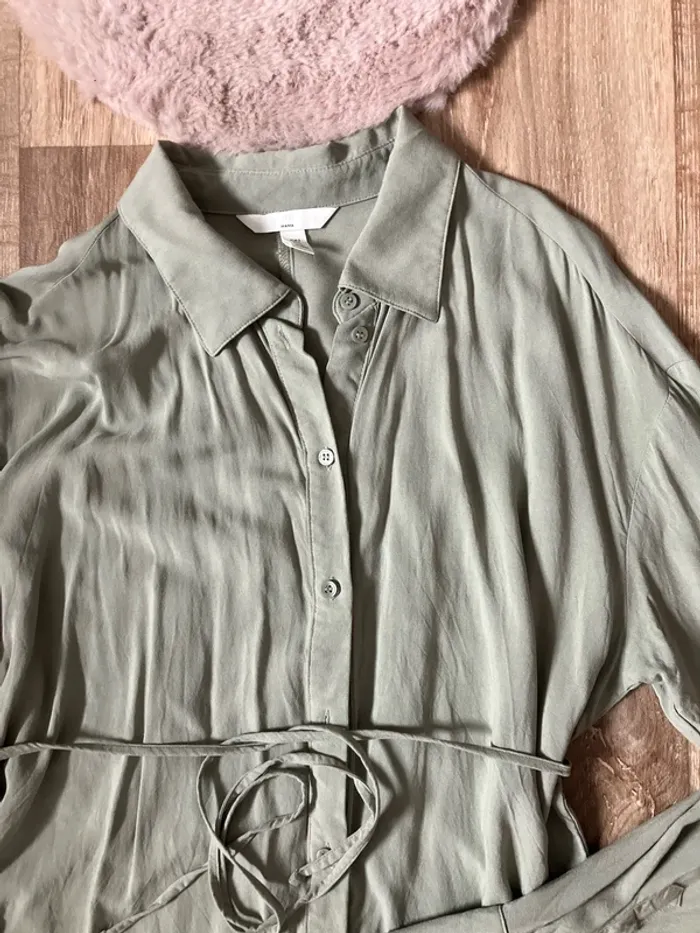 Lot vêtements grossesse T36 ou S - photo numéro 2