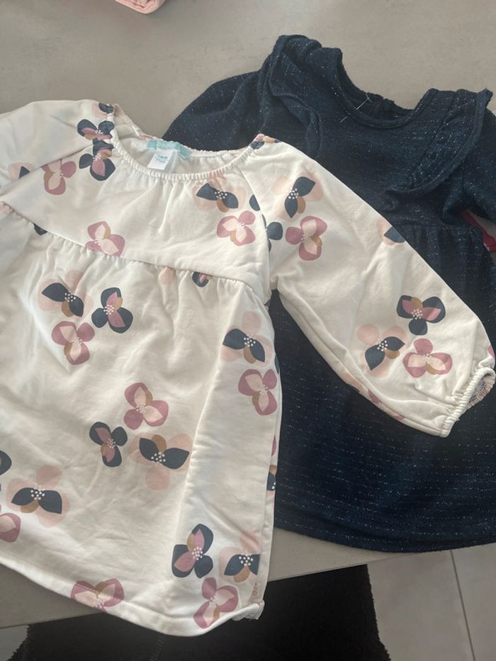 Lot vêtements fille 9 mois - photo numéro 2