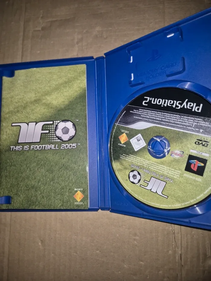 This is Football 2005 pour PS2 - photo numéro 3