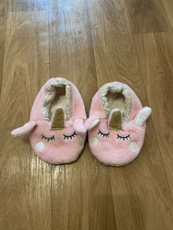 Chaussons licorne 23/24