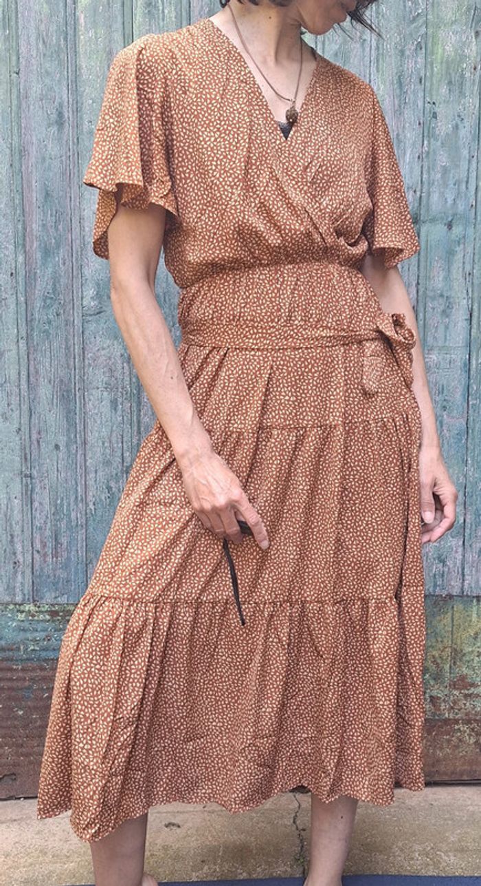 superbe robe Flamant Rose marron taille M - photo numéro 2