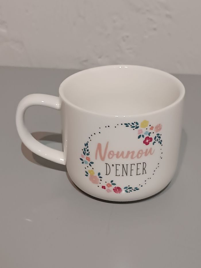 Mug Nounou d'enfer - photo numéro 10