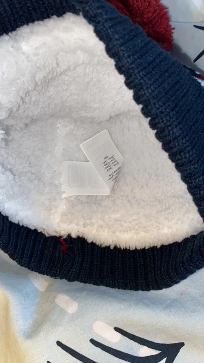 Bonnet avec ponpons orchestra - photo numéro 2