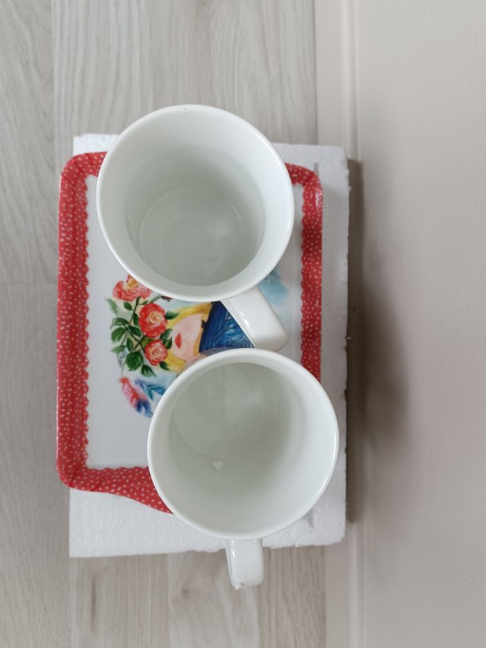 set de 2 mugs et plateau assorti NEUF - photo numéro 4
