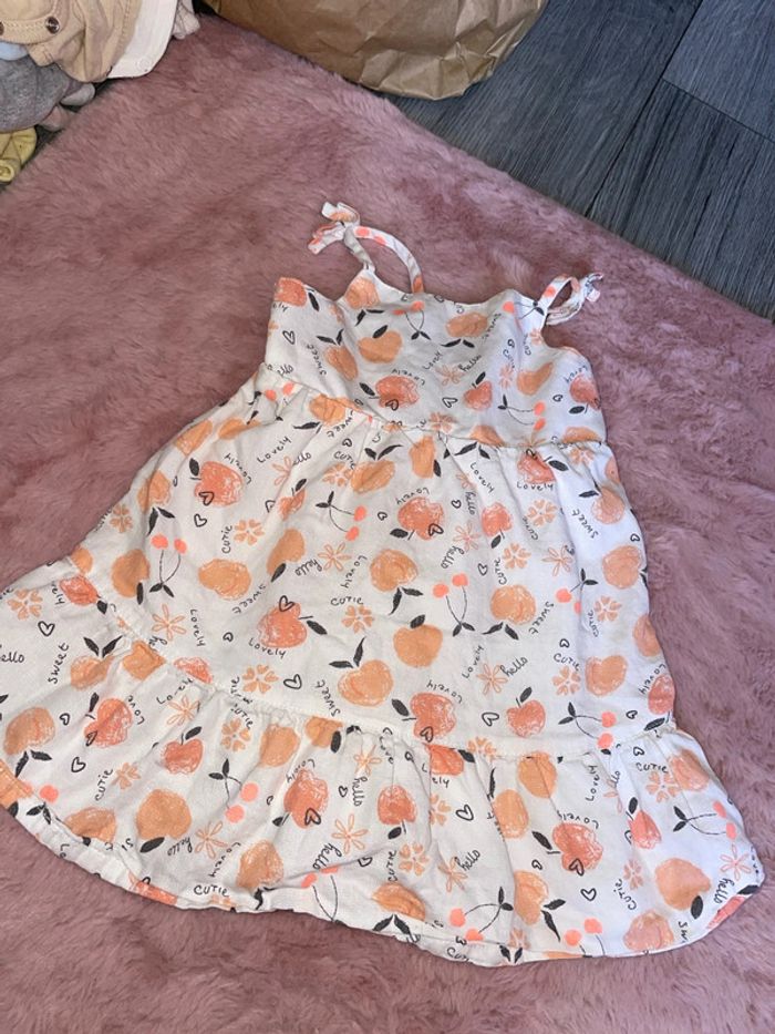 Robe à bretelle