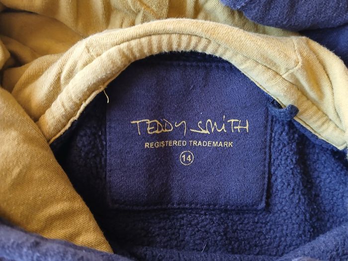 Sweat a capuche - photo numéro 3