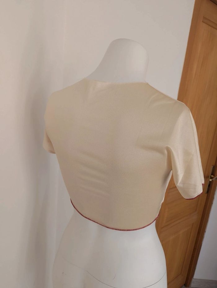 Top court beige abricot taille l 40 manches courtes - photo numéro 2