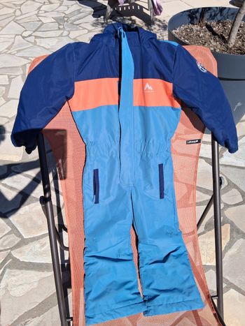 Combinaison de ski