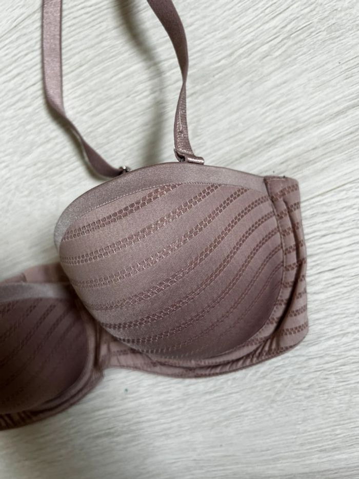 Soutien gorge 90D - photo numéro 2