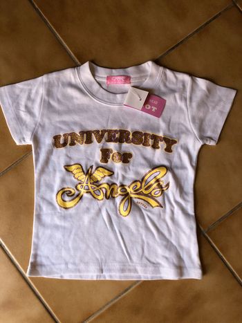 Beau T-shirt MC blanc T. 4 ans fille Neuf avec étiquette