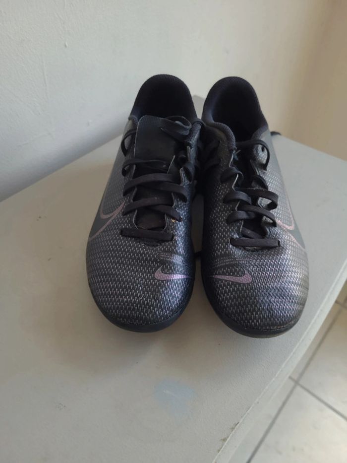 👟Crampons foot nike taille 32👟 - photo numéro 2