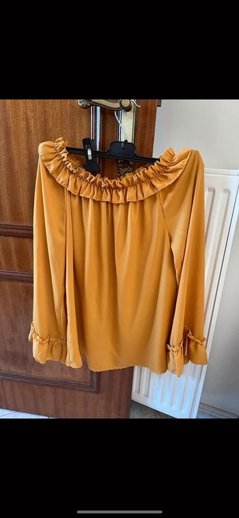 Haut moutarde taille s