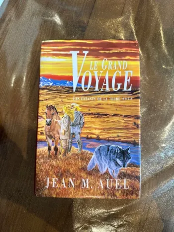 Livre le grand voyage, les enfants de la terre 4