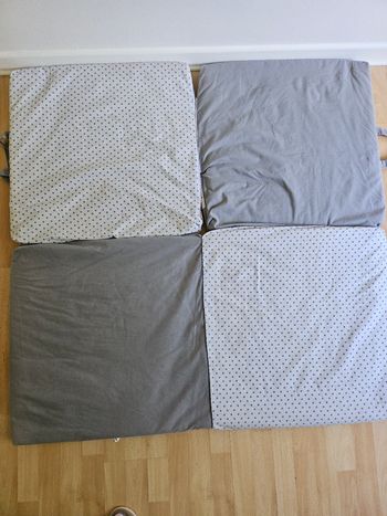 Tapis de motricité et d'éveil