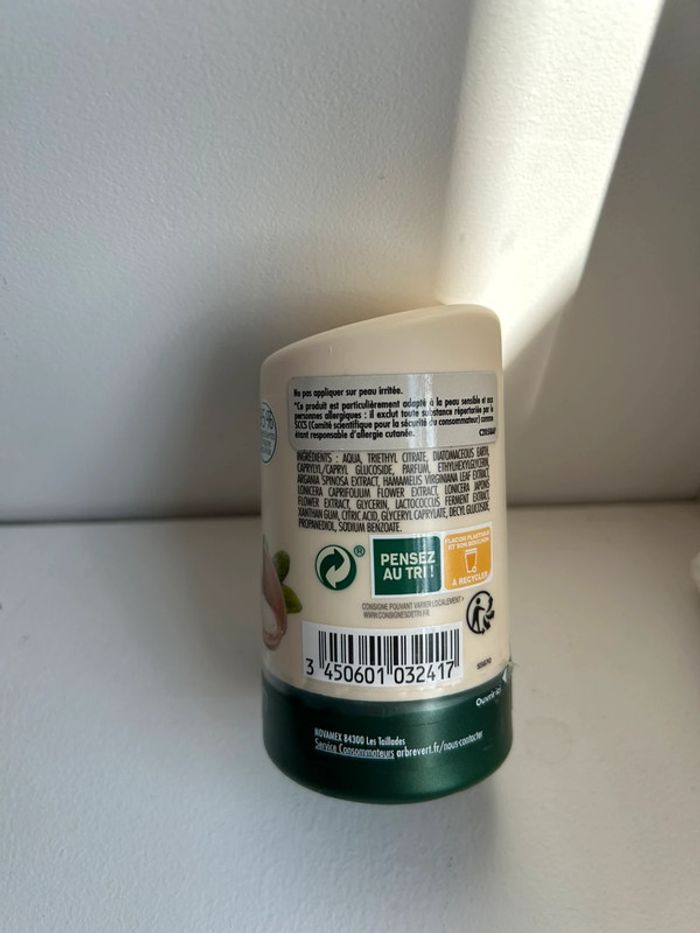 Déodorant l’arbre vert neuf - photo numéro 4